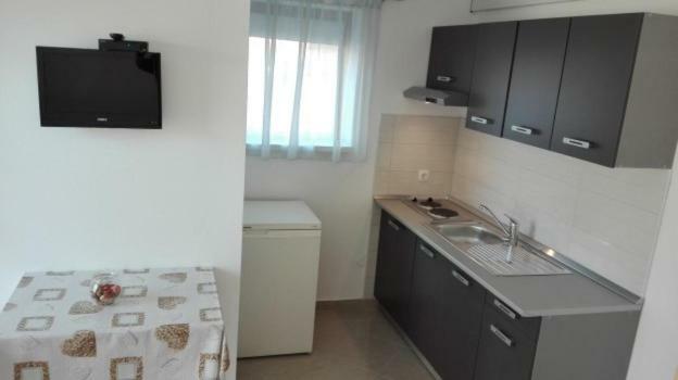 Apartman Studio - Sime 3 Sukošan Exterior foto